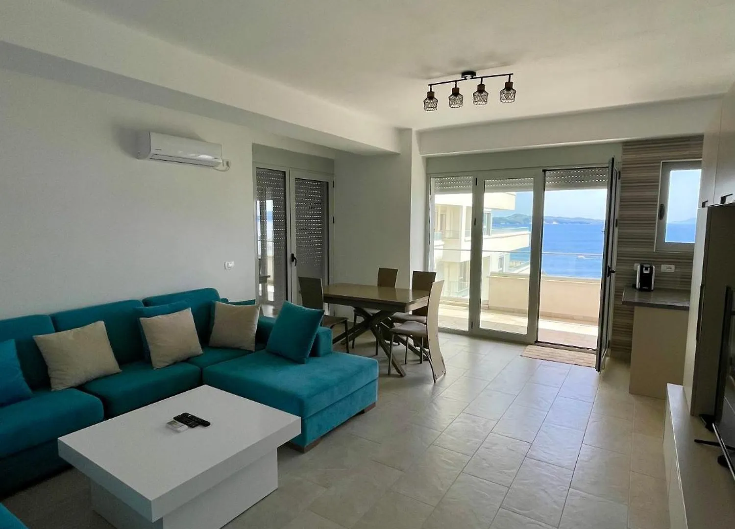 Marin Apartments Saranda Terrace